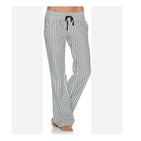Hurley Venice Stripe Wide Legged Black and White Pant size S - Picture 1 of 10